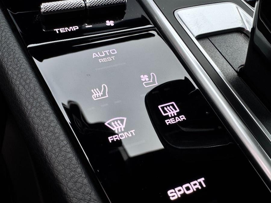 2022 Porsche Cayenne Base (Tiptronic), available for sale in Woodside, New York | Drive Central. Woodside, New York 2022 Porsche Cayenne Base (Tiptronic), available for sale in Woodside, New York | Drive Central. Woodside, New York