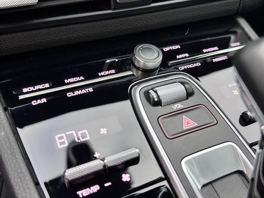 2022 Porsche Cayenne Base (Tiptronic), available for sale in Woodside, New York | Drive Central. Woodside, New York 2022 Porsche Cayenne Base (Tiptronic), available for sale in Woodside, New York | Drive Central. Woodside, New York
