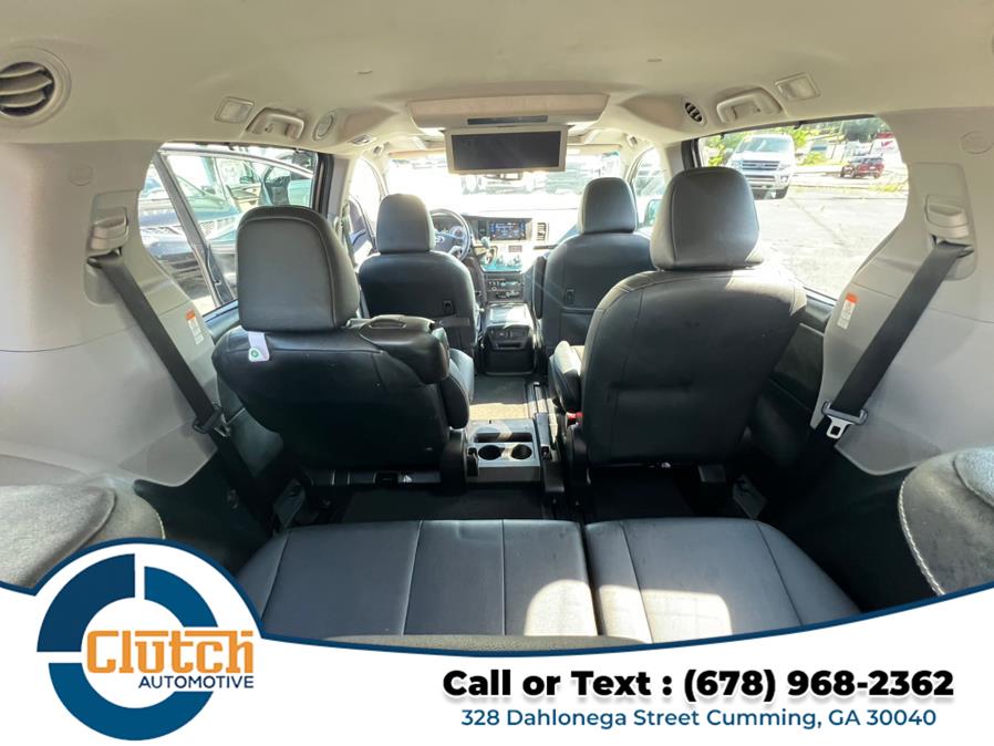 2017 Toyota Sienna SE Premium FWD 8-Passenger (Natl), available for sale in Cumming, Georgia | Clutch Automotive. Cumming, Georgia 2017 Toyota Sienna SE Premium FWD 8-Passenger (Natl), available for sale in Cumming, Georgia | Clutch Automotive. Cumming, Georgia