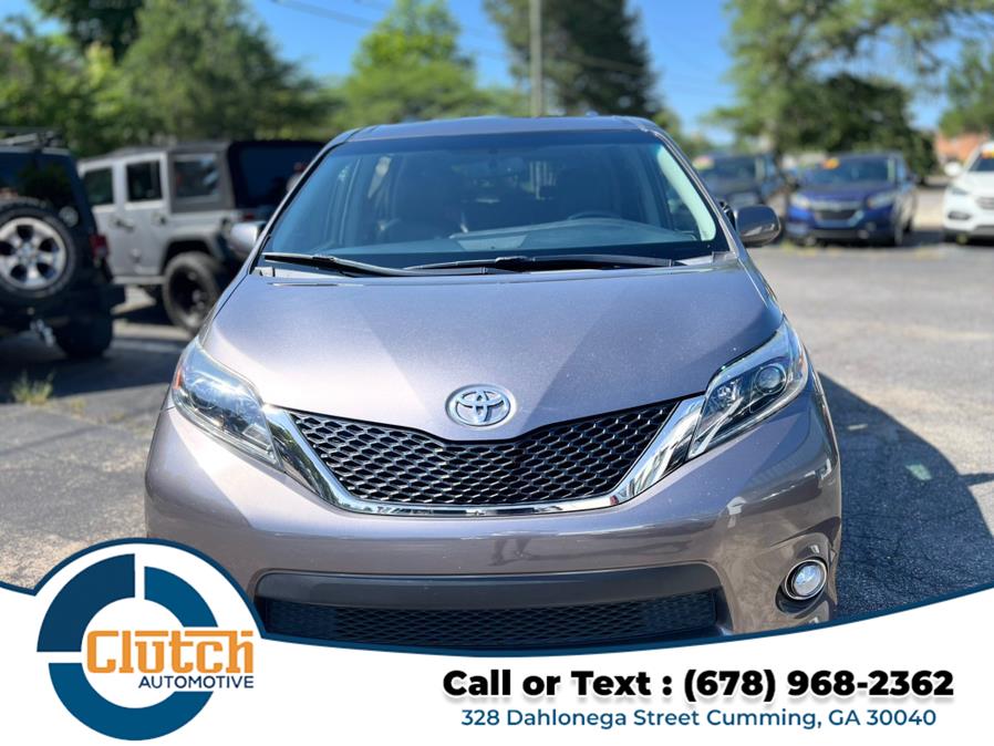2017 Toyota Sienna SE Premium FWD 8-Passenger (Natl), available for sale in Cumming, Georgia | Clutch Automotive. Cumming, Georgia 2017 Toyota Sienna SE Premium FWD 8-Passenger (Natl), available for sale in Cumming, Georgia | Clutch Automotive. Cumming, Georgia