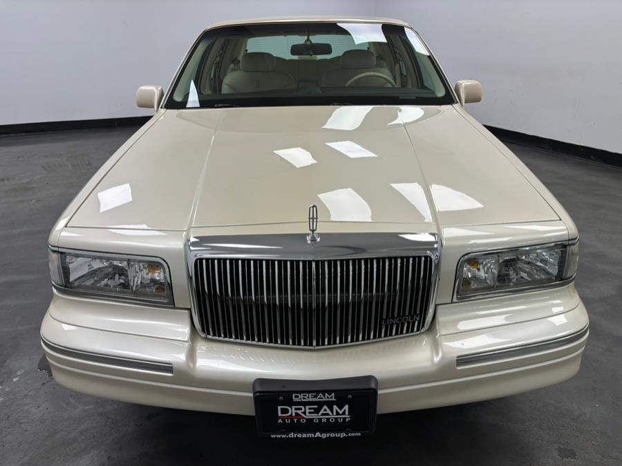 1995 Lincoln Town Car 4dr Sedan Cartier, available for sale in Elizabeth, New Jersey | Dream Auto Group. Elizabeth, New Jersey 1995 Lincoln Town Car 4dr Sedan Cartier, available for sale in Elizabeth, New Jersey | Dream Auto Group. Elizabeth, New Jersey