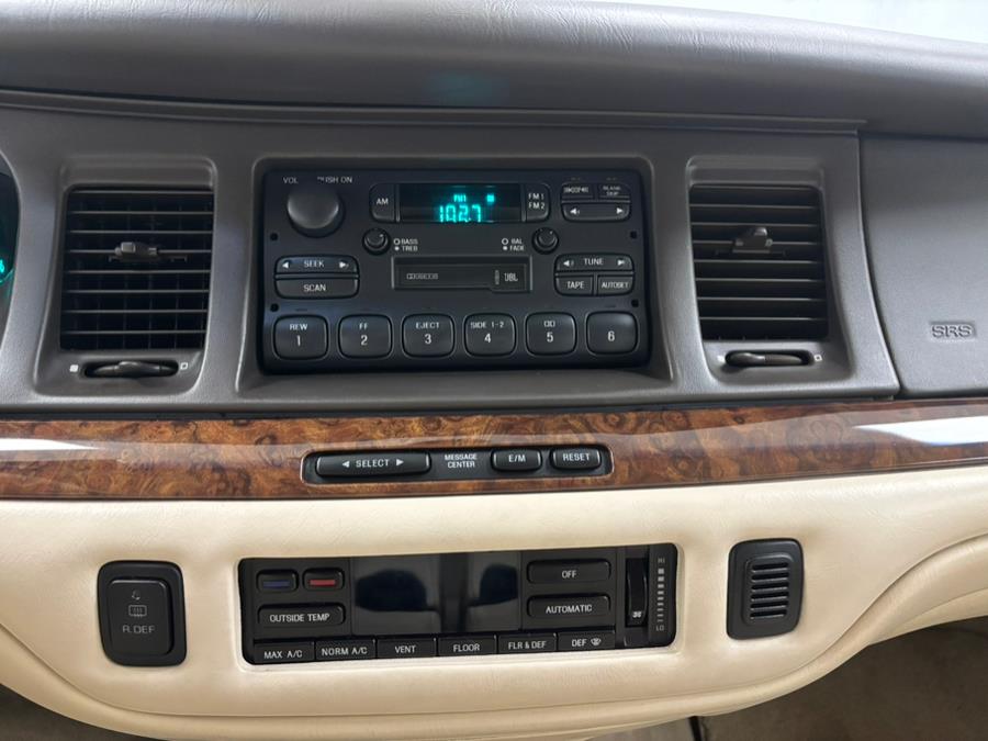 1995 Lincoln Town Car 4dr Sedan Cartier, available for sale in Elizabeth, New Jersey | Dream Auto Group. Elizabeth, New Jersey 1995 Lincoln Town Car 4dr Sedan Cartier, available for sale in Elizabeth, New Jersey | Dream Auto Group. Elizabeth, New Jersey