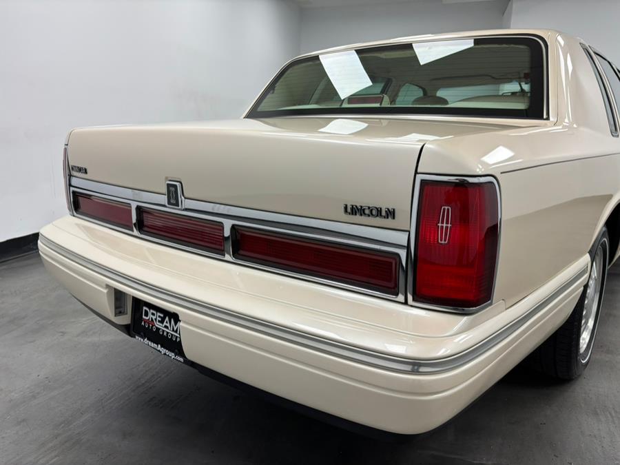 1995 Lincoln Town Car 4dr Sedan Cartier, available for sale in Elizabeth, New Jersey | Dream Auto Group. Elizabeth, New Jersey 1995 Lincoln Town Car 4dr Sedan Cartier, available for sale in Elizabeth, New Jersey | Dream Auto Group. Elizabeth, New Jersey