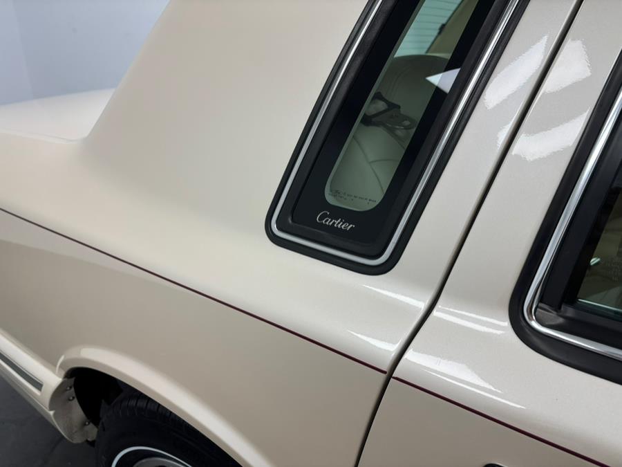 1995 Lincoln Town Car 4dr Sedan Cartier, available for sale in Elizabeth, New Jersey | Dream Auto Group. Elizabeth, New Jersey 1995 Lincoln Town Car 4dr Sedan Cartier, available for sale in Elizabeth, New Jersey | Dream Auto Group. Elizabeth, New Jersey