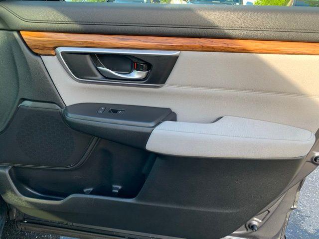 2017 Honda Cr-v EX, available for sale in Floral Park, New York | Shop Auto NY. Floral Park, New York 2017 Honda Cr-v EX, available for sale in Floral Park, New York | Shop Auto NY. Floral Park, New York
