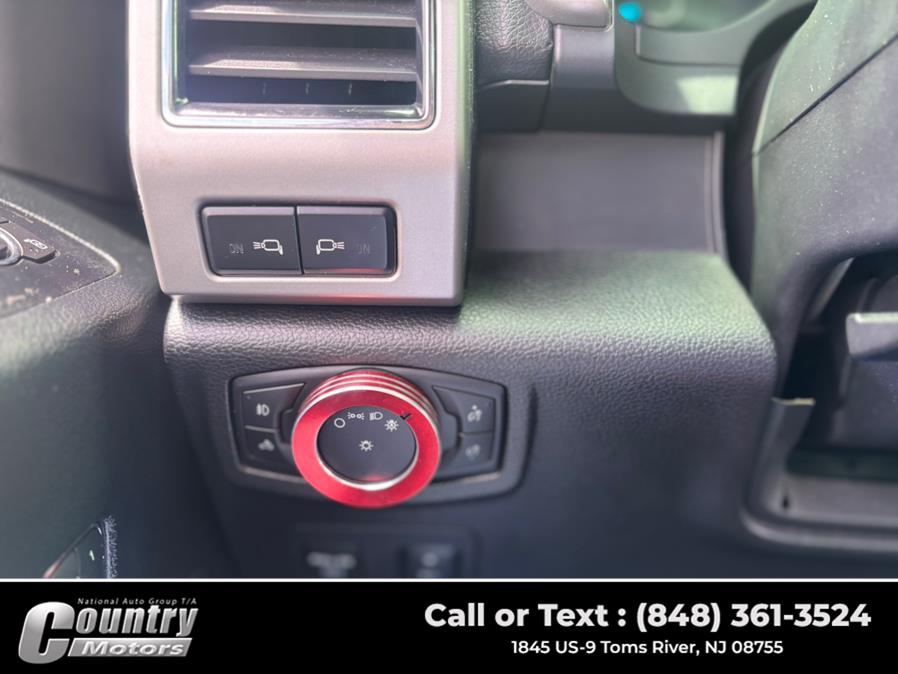2017 Ford F-150 Lariat 4WD SuperCrew 5.5'' Box, available for sale in Toms River, New Jersey | Country Motors. Toms River, New Jersey 2017 Ford F-150 Lariat 4WD SuperCrew 5.5'' Box, available for sale in Toms River, New Jersey | Country Motors. Toms River, New Jersey