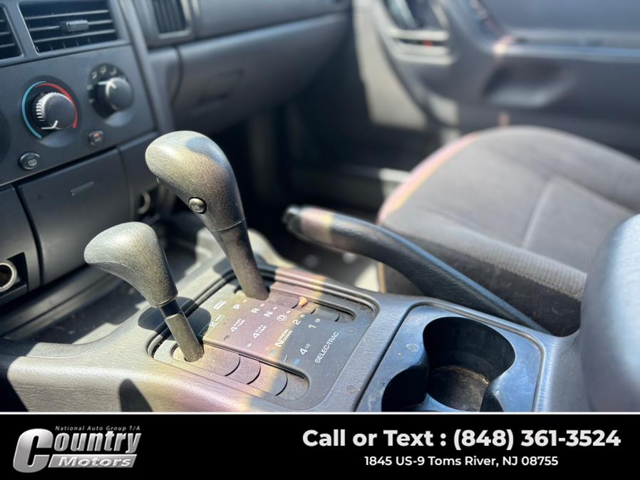 2000 Jeep Grand Cherokee 4dr Laredo 4WD, available for sale in Toms River, New Jersey | Country Motors. Toms River, New Jersey 2000 Jeep Grand Cherokee 4dr Laredo 4WD, available for sale in Toms River, New Jersey | Country Motors. Toms River, New Jersey