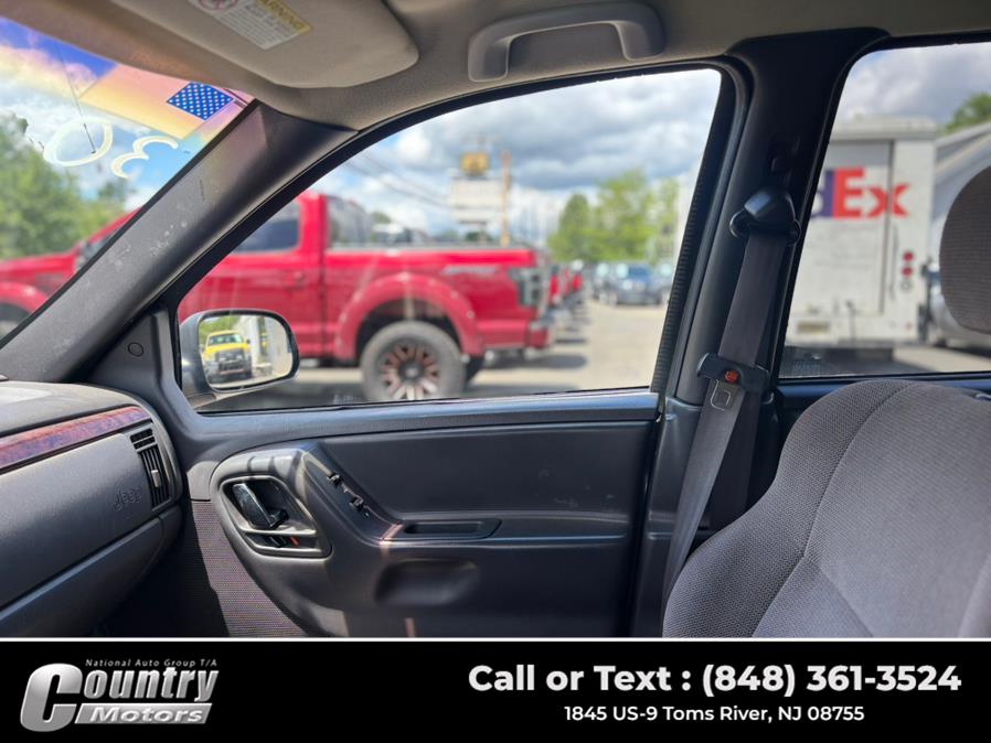 2000 Jeep Grand Cherokee 4dr Laredo 4WD, available for sale in Toms River, New Jersey | Country Motors. Toms River, New Jersey 2000 Jeep Grand Cherokee 4dr Laredo 4WD, available for sale in Toms River, New Jersey | Country Motors. Toms River, New Jersey