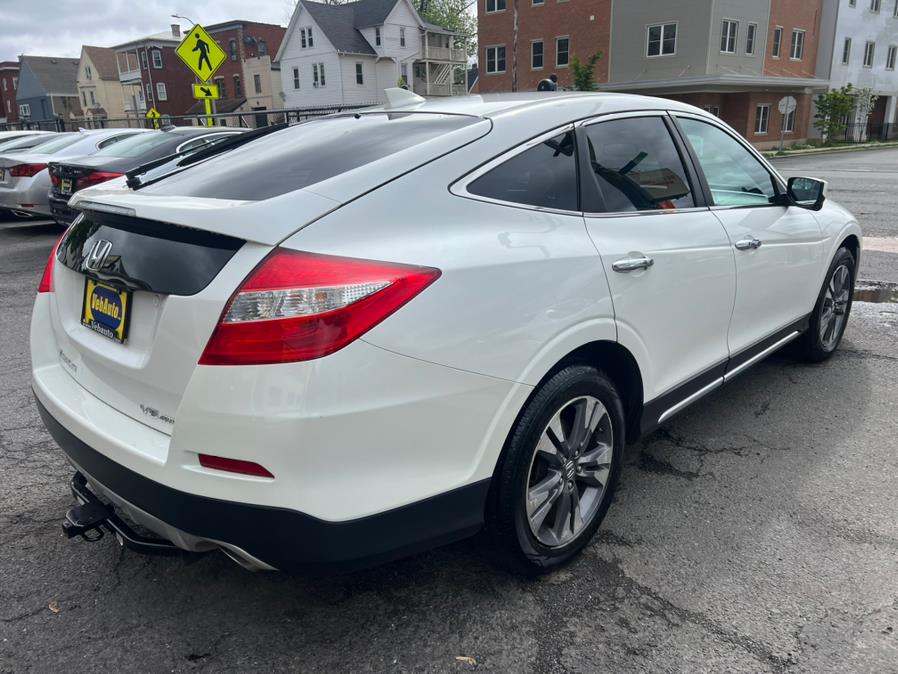 2015 Honda Crosstour 4WD V6 5dr EX-L w/Navi, available for sale in Hartford, Connecticut | VEB Auto Sales. Hartford, Connecticut 2015 Honda Crosstour 4WD V6 5dr EX-L w/Navi, available for sale in Hartford, Connecticut | VEB Auto Sales. Hartford, Connecticut
