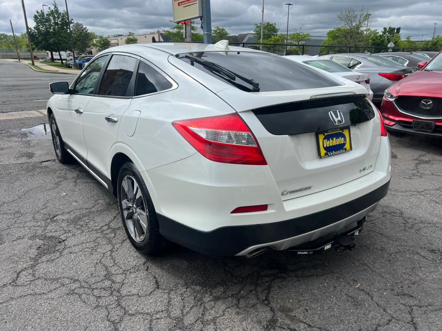 2015 Honda Crosstour 4WD V6 5dr EX-L w/Navi, available for sale in Hartford, Connecticut | VEB Auto Sales. Hartford, Connecticut 2015 Honda Crosstour 4WD V6 5dr EX-L w/Navi, available for sale in Hartford, Connecticut | VEB Auto Sales. Hartford, Connecticut
