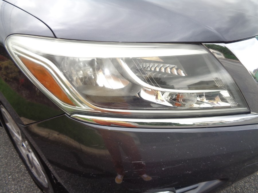2014 Nissan Pathfinder 4WD 4dr Platinum, available for sale in Valley Stream, New York | NY Auto Traders. Valley Stream, New York 2014 Nissan Pathfinder 4WD 4dr Platinum, available for sale in Valley Stream, New York | NY Auto Traders. Valley Stream, New York