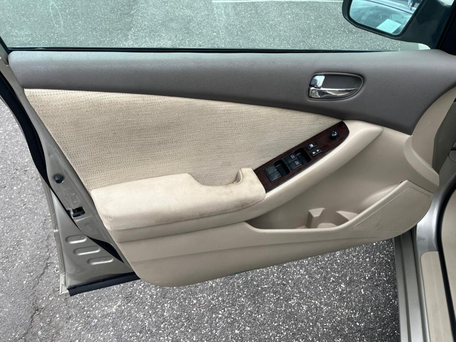 2010 Nissan Altima 2.5 SL, available for sale in Rosedale, New York | Sunrise Auto Sales. Rosedale, New York 2010 Nissan Altima 2.5 SL, available for sale in Rosedale, New York | Sunrise Auto Sales. Rosedale, New York