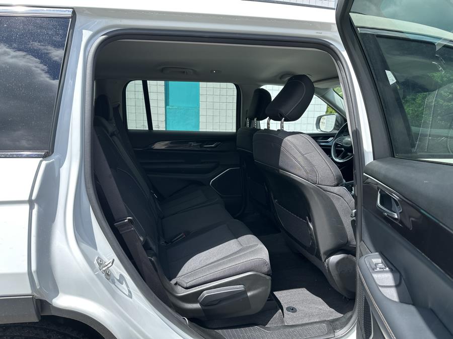 2022 Jeep Grand Cherokee L Altitude 4x4, available for sale in Milford, Connecticut | Dealertown Auto Wholesalers. Milford, Connecticut 2022 Jeep Grand Cherokee L Altitude 4x4, available for sale in Milford, Connecticut | Dealertown Auto Wholesalers. Milford, Connecticut