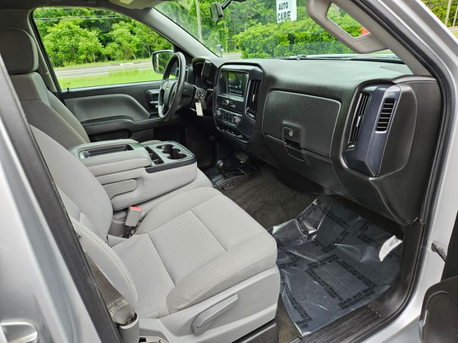 2016 Chevrolet Silverado 1500 4WD Double Cab 143.5" Custom 5.3V8, available for sale in East Windsor, Connecticut | Toro Auto. East Windsor, Connecticut 2016 Chevrolet Silverado 1500 4WD Double Cab 143.5" Custom 5.3V8, available for sale in East Windsor, Connecticut | Toro Auto. East Windsor, Connecticut
