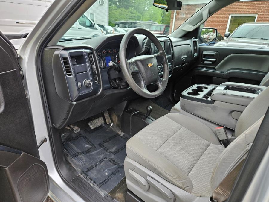 2016 Chevrolet Silverado 1500 4WD Double Cab 143.5" Custom 5.3V8, available for sale in East Windsor, Connecticut | Toro Auto. East Windsor, Connecticut 2016 Chevrolet Silverado 1500 4WD Double Cab 143.5" Custom 5.3V8, available for sale in East Windsor, Connecticut | Toro Auto. East Windsor, Connecticut