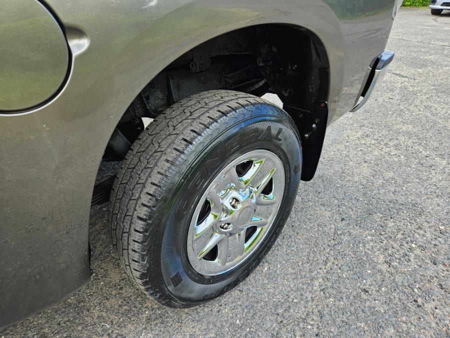 2007 Toyota Tundra 4WD Double 145.7" 5.7L V8 SR5 (Natl, available for sale in East Windsor, Connecticut | Toro Auto. East Windsor, Connecticut 2007 Toyota Tundra 4WD Double 145.7" 5.7L V8 SR5 (Natl, available for sale in East Windsor, Connecticut | Toro Auto. East Windsor, Connecticut