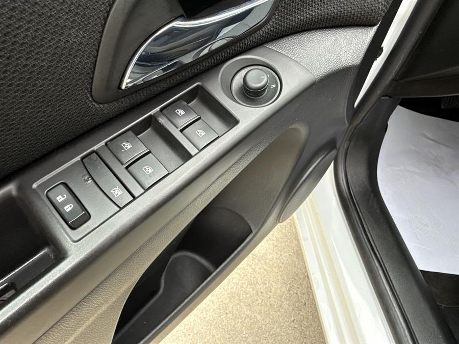 2016 Chevrolet Cruze Limited 1LT, available for sale in Elida, Ohio | Josh's All Under Ten LLC. Elida, Ohio 2016 Chevrolet Cruze Limited 1LT, available for sale in Elida, Ohio | Josh's All Under Ten LLC. Elida, Ohio