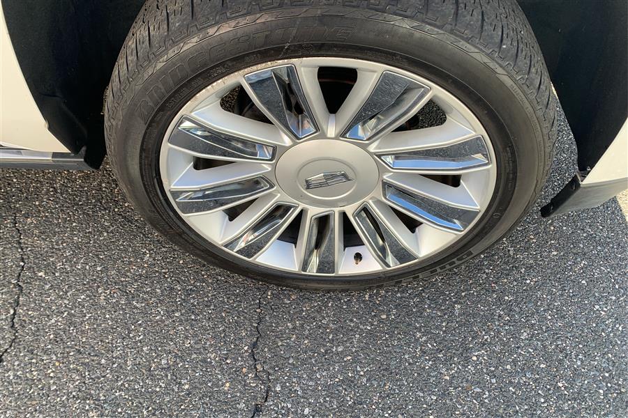 2016 Cadillac Escalade 4WD 4dr Platinum, available for sale in Lindenhurst, New York | Power Motor Group. Lindenhurst, New York 2016 Cadillac Escalade 4WD 4dr Platinum, available for sale in Lindenhurst, New York | Power Motor Group. Lindenhurst, New York