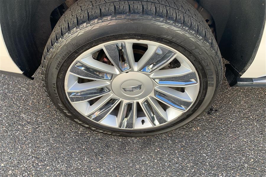 2016 Cadillac Escalade 4WD 4dr Platinum, available for sale in Lindenhurst, New York | Power Motor Group. Lindenhurst, New York 2016 Cadillac Escalade 4WD 4dr Platinum, available for sale in Lindenhurst, New York | Power Motor Group. Lindenhurst, New York