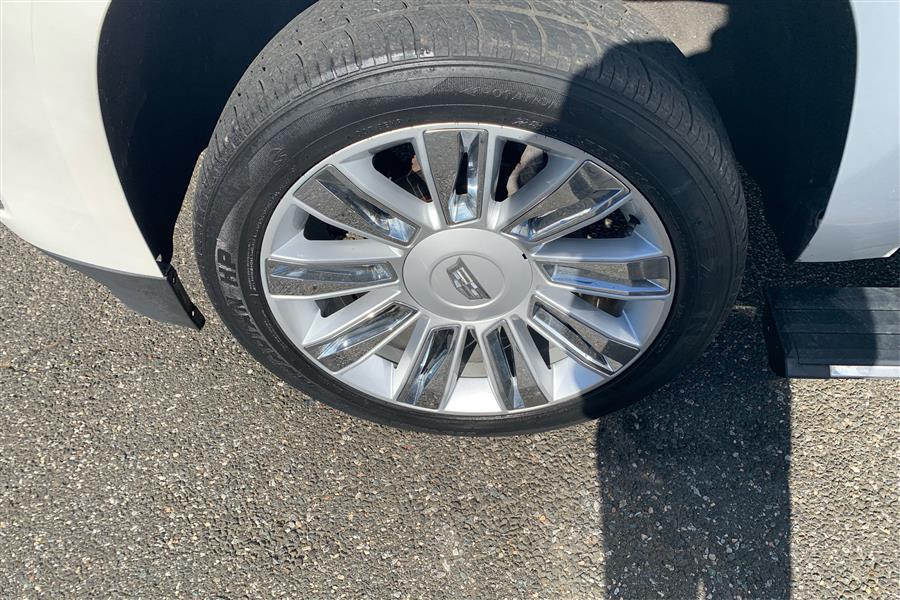 2016 Cadillac Escalade 4WD 4dr Platinum, available for sale in Lindenhurst, New York | Power Motor Group. Lindenhurst, New York 2016 Cadillac Escalade 4WD 4dr Platinum, available for sale in Lindenhurst, New York | Power Motor Group. Lindenhurst, New York