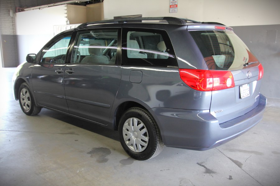 2006 Toyota Sienna 5dr CE FWD 7-Passenger (Natl), available for sale in Garden Grove, California | U Save Auto Auction. Garden Grove, California 2006 Toyota Sienna 5dr CE FWD 7-Passenger (Natl), available for sale in Garden Grove, California | U Save Auto Auction. Garden Grove, California
