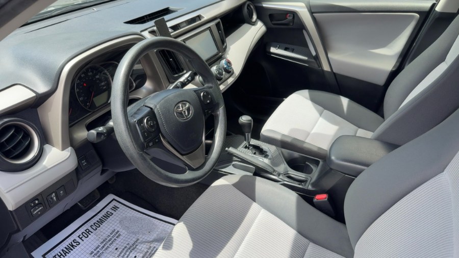 2015 Toyota RAV4 AWD 4dr LE (Natl), available for sale in Waterbury, Connecticut | West End Automotive Center. Waterbury, Connecticut 2015 Toyota RAV4 AWD 4dr LE (Natl), available for sale in Waterbury, Connecticut | West End Automotive Center. Waterbury, Connecticut