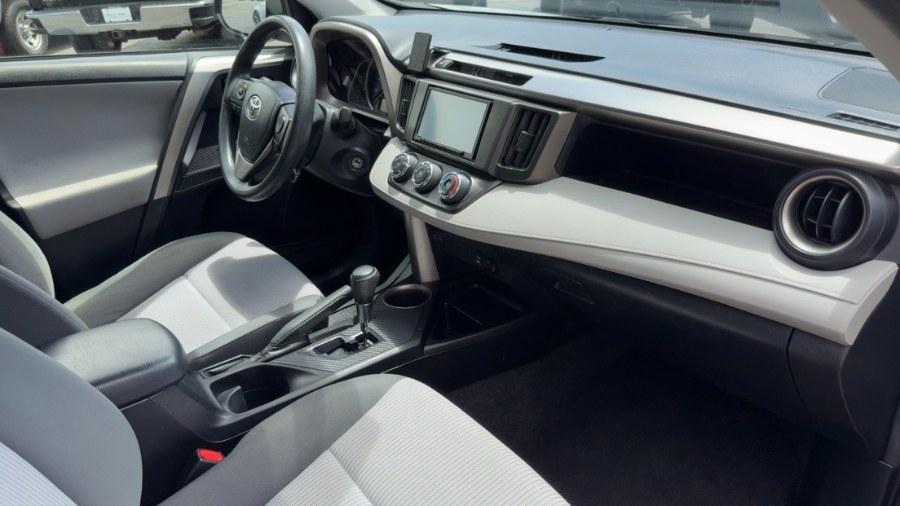 2015 Toyota RAV4 AWD 4dr LE (Natl), available for sale in Waterbury, Connecticut | West End Automotive Center. Waterbury, Connecticut 2015 Toyota RAV4 AWD 4dr LE (Natl), available for sale in Waterbury, Connecticut | West End Automotive Center. Waterbury, Connecticut