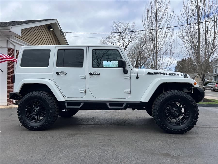 2016 Jeep Wrangler Unlimited 4WD 4dr Sahara, available for sale in Canton, Connecticut | Lava Motors. Canton, Connecticut 2016 Jeep Wrangler Unlimited 4WD 4dr Sahara, available for sale in Canton, Connecticut | Lava Motors. Canton, Connecticut