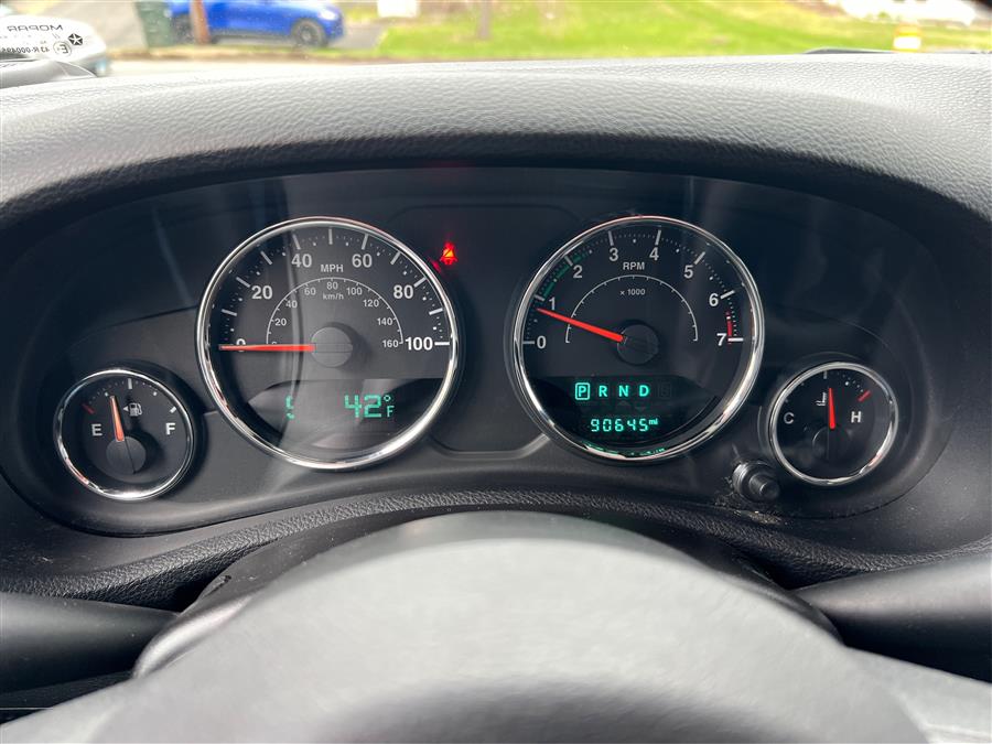 2016 Jeep Wrangler Unlimited 4WD 4dr Sahara, available for sale in Canton, Connecticut | Lava Motors. Canton, Connecticut 2016 Jeep Wrangler Unlimited 4WD 4dr Sahara, available for sale in Canton, Connecticut | Lava Motors. Canton, Connecticut