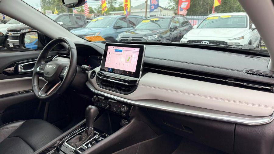 2022 Jeep Compass Limited Sport Utility 4D, available for sale in Linden, New Jersey | Route 27 Auto Mall. Linden, New Jersey 2022 Jeep Compass Limited Sport Utility 4D, available for sale in Linden, New Jersey | Route 27 Auto Mall. Linden, New Jersey