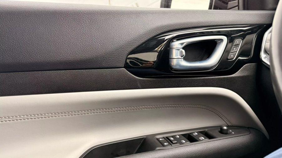2022 Jeep Compass Limited Sport Utility 4D, available for sale in Linden, New Jersey | Route 27 Auto Mall. Linden, New Jersey 2022 Jeep Compass Limited Sport Utility 4D, available for sale in Linden, New Jersey | Route 27 Auto Mall. Linden, New Jersey