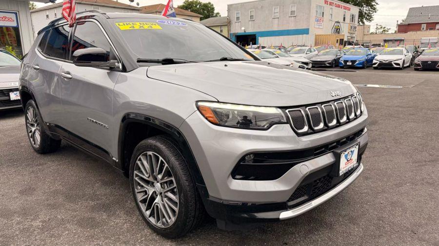 2022 Jeep Compass Limited Sport Utility 4D, available for sale in Linden, New Jersey | Route 27 Auto Mall. Linden, New Jersey 2022 Jeep Compass Limited Sport Utility 4D, available for sale in Linden, New Jersey | Route 27 Auto Mall. Linden, New Jersey