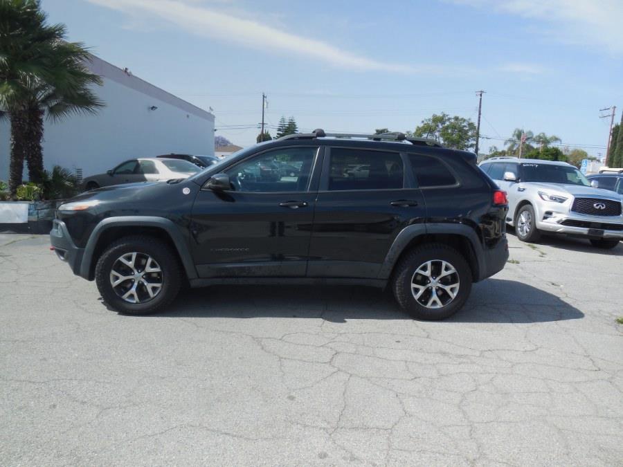 2016 Jeep Cherokee 4WD 4dr Trailhawk, available for sale in Hawaiian Gardens, California | Luxe Motors. Hawaiian Gardens, California 2016 Jeep Cherokee 4WD 4dr Trailhawk, available for sale in Hawaiian Gardens, California | Luxe Motors. Hawaiian Gardens, California
