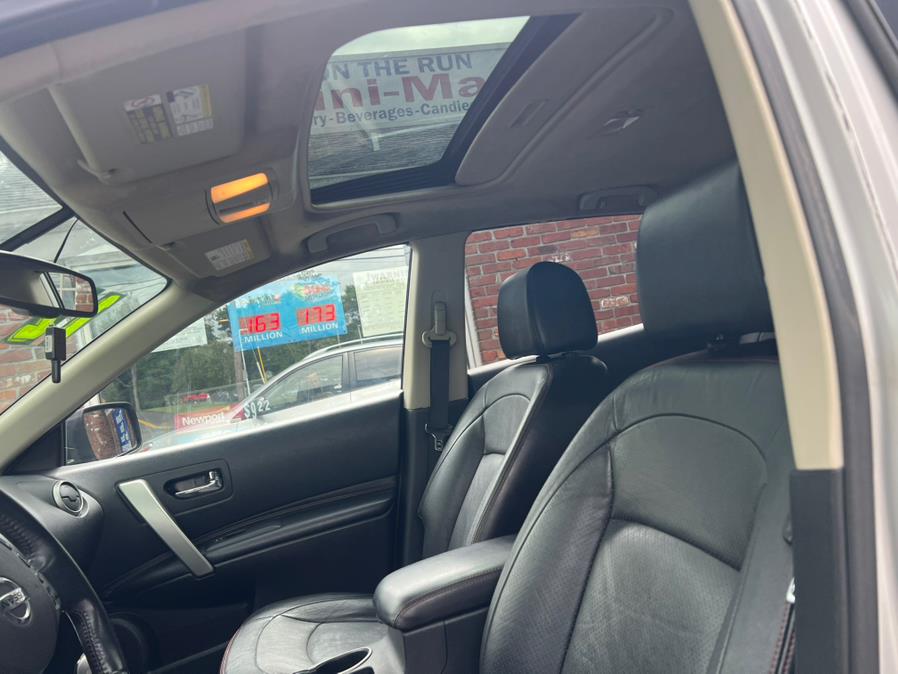 2012 Nissan Rogue AWD 4dr SV, available for sale in Swansea, Massachusetts | Gas On The Run. Swansea, Massachusetts 2012 Nissan Rogue AWD 4dr SV, available for sale in Swansea, Massachusetts | Gas On The Run. Swansea, Massachusetts