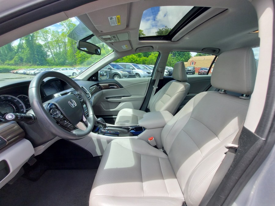 2016 Honda Accord Sedan 4dr I4 CVT EX-L, available for sale in East Windsor, Connecticut | United Auto Sales of E Windsor, Inc. East Windsor, Connecticut 2016 Honda Accord Sedan 4dr I4 CVT EX-L, available for sale in East Windsor, Connecticut | United Auto Sales of E Windsor, Inc. East Windsor, Connecticut