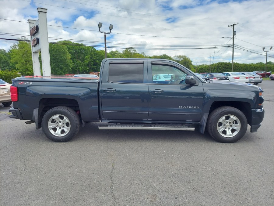 2018 Chevrolet Silverado 1500 4WD Crew Cab 143.5" LT w/2LT, available for sale in East Windsor, Connecticut | United Auto Sales of E Windsor, Inc. East Windsor, Connecticut 2018 Chevrolet Silverado 1500 4WD Crew Cab 143.5" LT w/2LT, available for sale in East Windsor, Connecticut | United Auto Sales of E Windsor, Inc. East Windsor, Connecticut