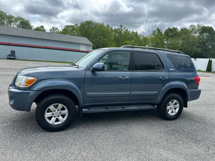 2006 Toyota Sequoia 4dr SR5 4WD (Natl), available for sale in Springfield, Massachusetts | Auto Globe LLC. Springfield, Massachusetts 2006 Toyota Sequoia 4dr SR5 4WD (Natl), available for sale in Springfield, Massachusetts | Auto Globe LLC. Springfield, Massachusetts