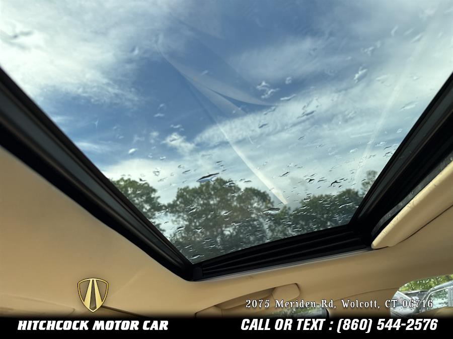 2011 Lexus Es 350, available for sale in Wolcott, Connecticut | Hitchcock Motor Car. Wolcott, Connecticut 2011 Lexus Es 350, available for sale in Wolcott, Connecticut | Hitchcock Motor Car. Wolcott, Connecticut