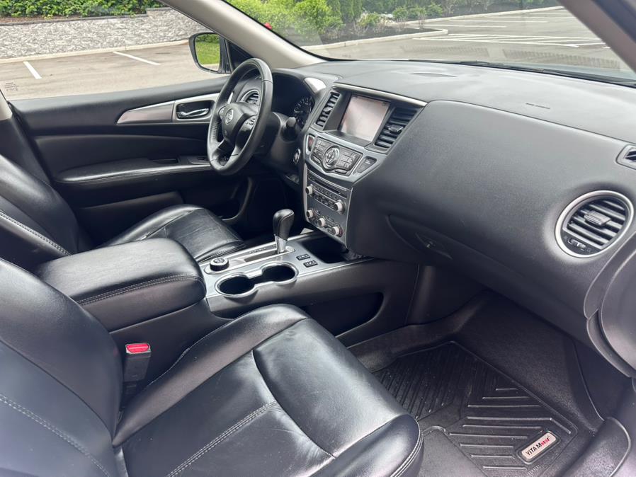 2018 Nissan Pathfinder 4x4 SL, available for sale in Garfield, New Jersey | Mikes Auto Sales LLC. Garfield, New Jersey 2018 Nissan Pathfinder 4x4 SL, available for sale in Garfield, New Jersey | Mikes Auto Sales LLC. Garfield, New Jersey