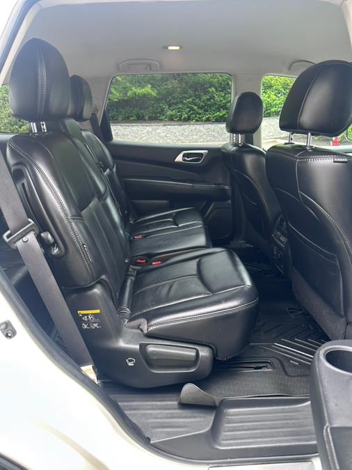 2018 Nissan Pathfinder 4x4 SL, available for sale in Garfield, New Jersey | Mikes Auto Sales LLC. Garfield, New Jersey 2018 Nissan Pathfinder 4x4 SL, available for sale in Garfield, New Jersey | Mikes Auto Sales LLC. Garfield, New Jersey