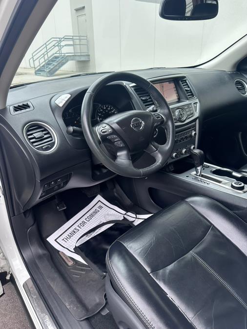 2018 Nissan Pathfinder 4x4 SL, available for sale in Garfield, New Jersey | Mikes Auto Sales LLC. Garfield, New Jersey 2018 Nissan Pathfinder 4x4 SL, available for sale in Garfield, New Jersey | Mikes Auto Sales LLC. Garfield, New Jersey