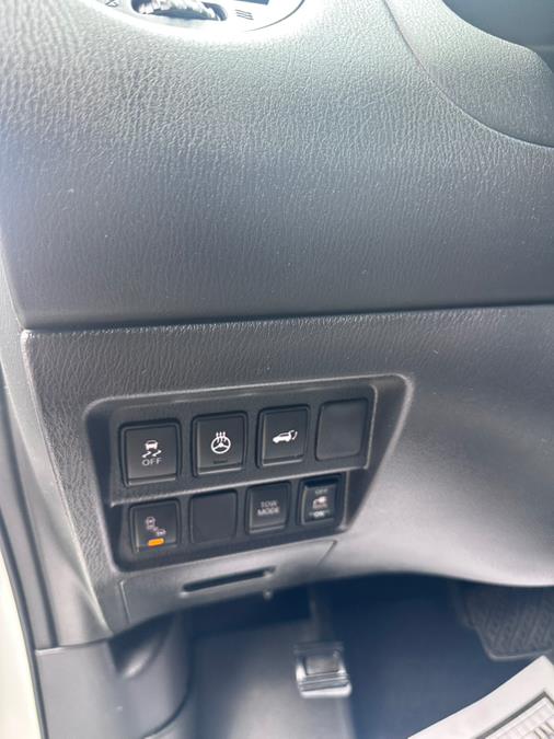 2018 Nissan Pathfinder 4x4 SL, available for sale in Garfield, New Jersey | Mikes Auto Sales LLC. Garfield, New Jersey 2018 Nissan Pathfinder 4x4 SL, available for sale in Garfield, New Jersey | Mikes Auto Sales LLC. Garfield, New Jersey