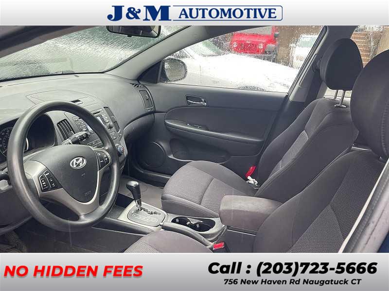 2012 Hyundai Elantra Touring GLS photo 2