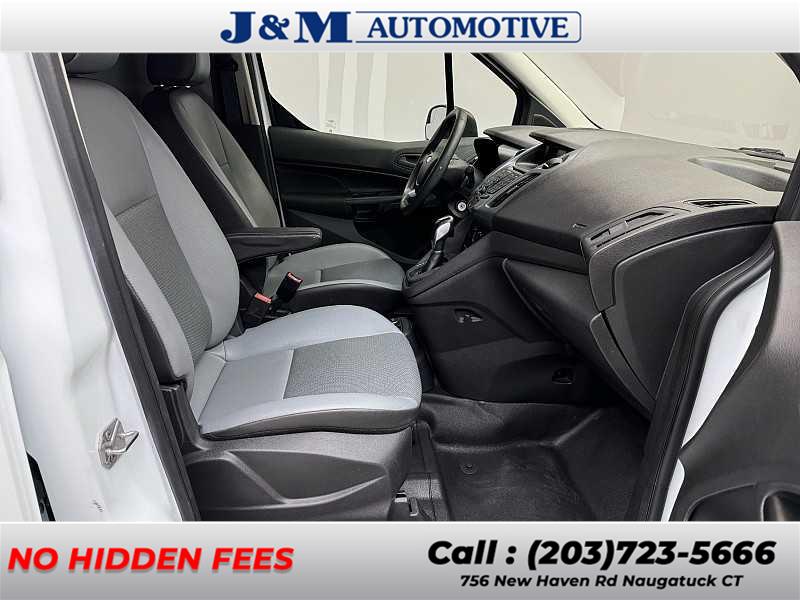 2017 Ford Transit Connect XL, available for sale in Naugatuck, Connecticut | J&M Automotive Sls&Svc LLC. Naugatuck, Connecticut 2017 Ford Transit Connect XL, available for sale in Naugatuck, Connecticut | J&M Automotive Sls&Svc LLC. Naugatuck, Connecticut