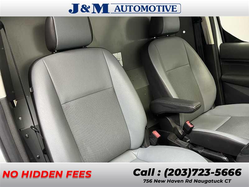 2017 Ford Transit Connect XL, available for sale in Naugatuck, Connecticut | J&M Automotive Sls&Svc LLC. Naugatuck, Connecticut 2017 Ford Transit Connect XL, available for sale in Naugatuck, Connecticut | J&M Automotive Sls&Svc LLC. Naugatuck, Connecticut