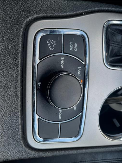 2018 Jeep Grand Cherokee Limited 4X4, available for sale in Maple Shade, New Jersey | Car Revolution. Maple Shade, New Jersey 2018 Jeep Grand Cherokee Limited 4X4, available for sale in Maple Shade, New Jersey | Car Revolution. Maple Shade, New Jersey