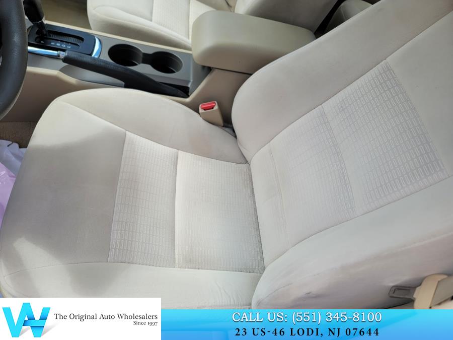 2006 Ford Fusion 4dr Sdn I4 SE, available for sale in Lodi, New Jersey | AW Auto & Truck Wholesalers, Inc. Lodi, New Jersey 2006 Ford Fusion 4dr Sdn I4 SE, available for sale in Lodi, New Jersey | AW Auto & Truck Wholesalers, Inc. Lodi, New Jersey