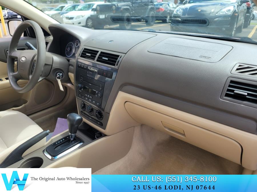 2006 Ford Fusion 4dr Sdn I4 SE, available for sale in Lodi, New Jersey | AW Auto & Truck Wholesalers, Inc. Lodi, New Jersey 2006 Ford Fusion 4dr Sdn I4 SE, available for sale in Lodi, New Jersey | AW Auto & Truck Wholesalers, Inc. Lodi, New Jersey