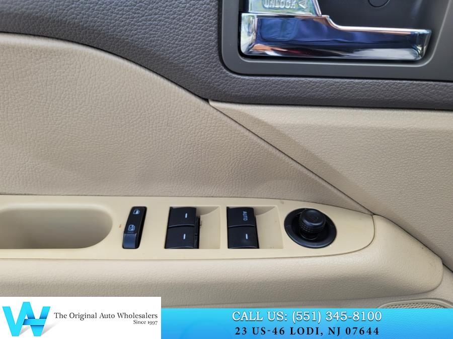 2006 Ford Fusion 4dr Sdn I4 SE, available for sale in Lodi, New Jersey | AW Auto & Truck Wholesalers, Inc. Lodi, New Jersey 2006 Ford Fusion 4dr Sdn I4 SE, available for sale in Lodi, New Jersey | AW Auto & Truck Wholesalers, Inc. Lodi, New Jersey