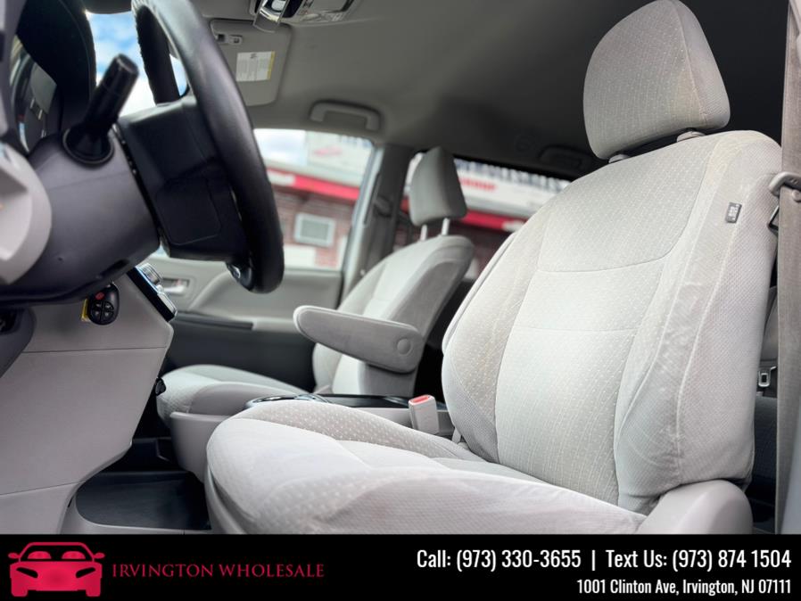 2019 Toyota Sienna LE FWD 8-Passenger (Natl), available for sale in Irvington, New Jersey | Irvington Wholesale Group. Irvington, New Jersey 2019 Toyota Sienna LE FWD 8-Passenger (Natl), available for sale in Irvington, New Jersey | Irvington Wholesale Group. Irvington, New Jersey